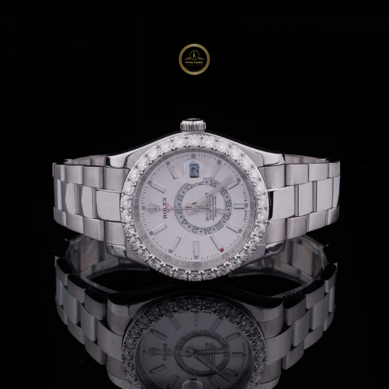 Classic Round Diamond Watch for Men Offering Refined Style and Superior Craftsmanship by Ivevar