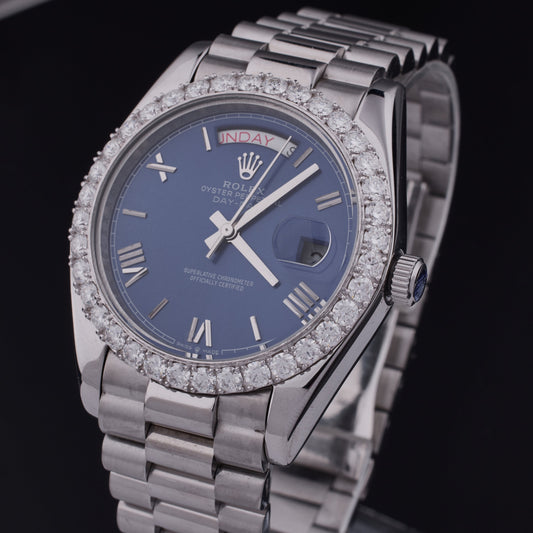 IVEVAR Luxury Men's Diamond Watch – Stainless Steel Quartz Crystal Blue Dial Watch for Elegant Gift