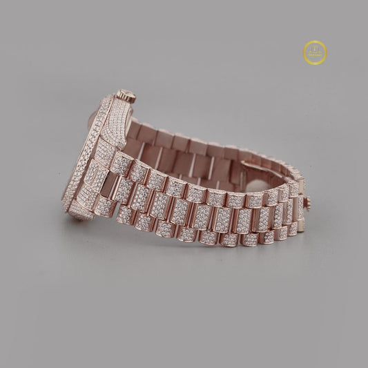 Always On Display - Your Everyday Diamond Alternative Watch
