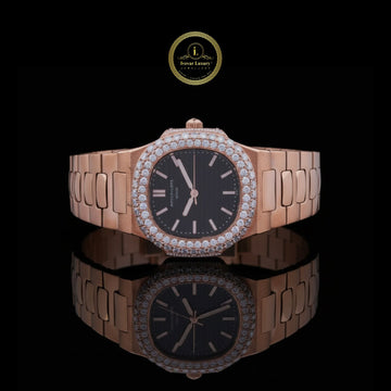 Gold Royalty Diamond Watch – Sleek Black Dial with Iced Bezel Luxury by Ivevar