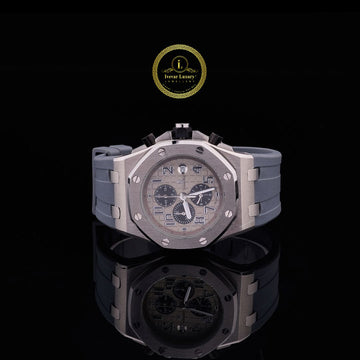 Luxury Slate Grey Chronograph Watch - Steel Case & High-Performance Grey Rubber Strap